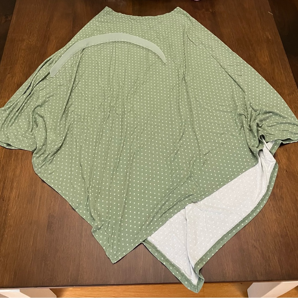 WeeSprout Nursing Cover